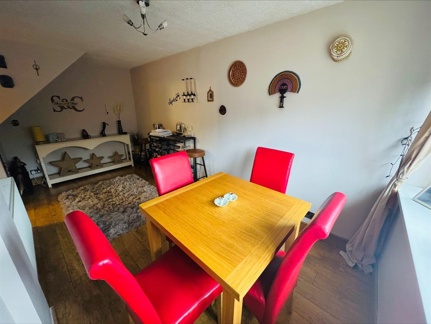 Llwyn Cyfarthwch, Llanelli, SA15 1GY